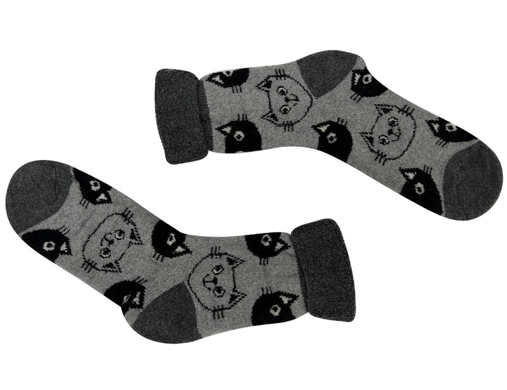 Women's woolen thermal socks Cats YZ30 4 pairs